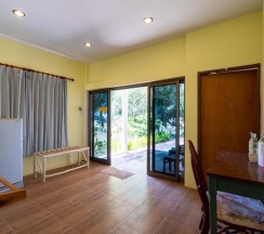Бунгало с 3 комнатами в Good Days Lanta Beach Resort