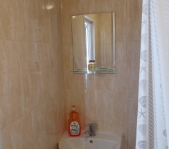 Двухместный номер Comfort с балконом и с красивым видом из окна двуспальная кровать в Горная лаванда