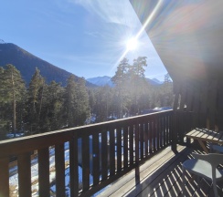 Стандарт улучшенный (№17)с видом на лес и горы в Намира