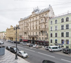 Апартаменты с панорамным видом и потолками 3.80 у Исаакиевского собора( кондиционер) в Соло Морская