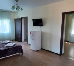 Люкс с красивым видом из окна в Комфорт, гостиница