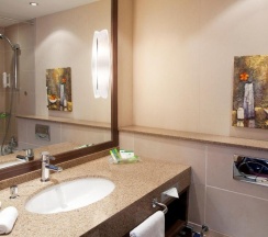 Двухместный номер Стандарт 2 отдельные кровати в Holiday Inn Almaty