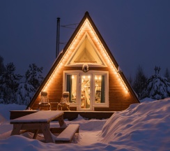 Двухместный коттедж Comfort с красивым видом из окна двуспальная кровать в Papino village