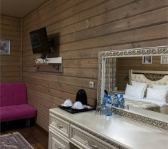 Номер улучшенный стандарт с 1 двуспальной кроватью с балконом в Konak house