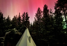 Глэмпинг Гиперборея в Мурманской области