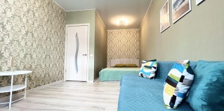 Тюмень: Апартаменты Romlex Apartments (Ромлекс) на улице Беляева 35 корпус 1