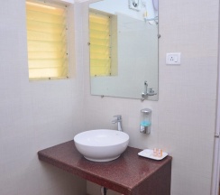 Двухместный номер Deluxe двуспальная кровать в Indismart Woodbourne Resort