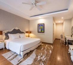 Вилла с 4 комнатами с видом на бассейн в Vinpearl Resort & Spa Nha Trang Bay