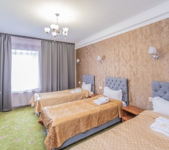 Трёхместный номер Comfort в Ланселот