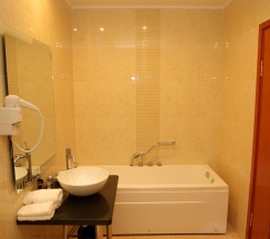 Двухместный люкс Superior двуспальная кровать в Park Hotel Bishkek