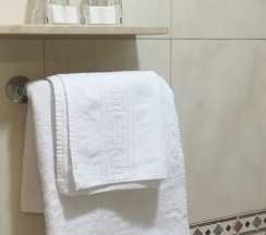 Одноместный номер Standard двуспальная кровать в Hostal Conchita Legazpi