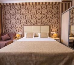 Двухместный номер Deluxe (двуспальная кровать) в Hotel ML