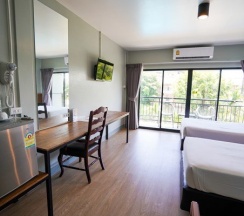Двухместный номер Standard с балконом двуспальная кровать в Basaya Beach Hotel & Resort