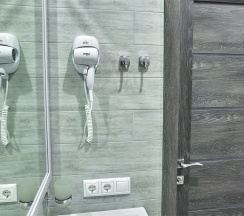 Трехместный стандарт (5) в July hotel