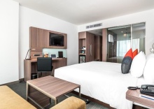 Двухместный номер Deluxe двуспальная кровать в Hilton Garden Inn Bangkok Silom