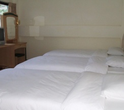 Коттедж с 3 комнатами с балконом в Phudara Resort