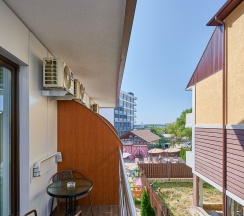 Стандарт с доп. местом и балконом в Val`kont hotel