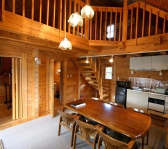 Апартаменты с красивым видом из окна в Log Cottage Tomato