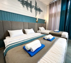 Трёхместный номер Standard с красивым видом из окна в Manresa family resort