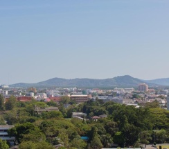 Полулюкс с балконом в W Phuket Residences