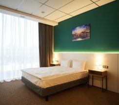 "Лидер продаж" Стандарт с одной большой двуспальной кроватью в Urban hotel