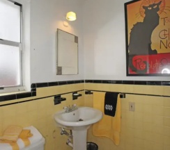 Бунгало в Bikini Hostel, Café & Beer Garden Free Breakfast & Dinner!