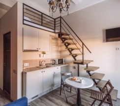 Апартаменты-дуплекс Standart 5 в Home Hotel