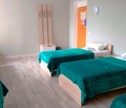 Кровать в 5-местном общем номере в Smart Hotel KDO Воронеж
