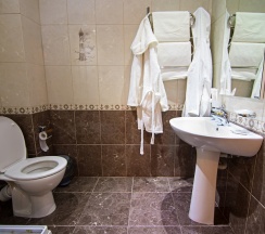Стандартный улучшенный номер в Hotel X.O.