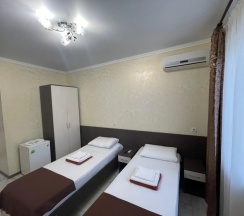 Двухместный номер Standard с балконом и с красивым видом из окна 2 отдельные кровати в Мускат