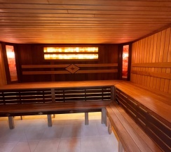 Стандарт + включён Бассейн и SPA в Роза ветров