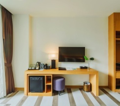 Двухместный номер Classic Pool Access двуспальная кровать в The Lunar Patong