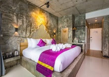 Номер Deluxe с балконом и с видом на море в Maneetel Krabi Beachfront