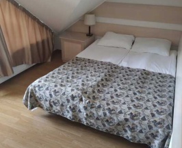 Двухместный номер Comfort с балконом двуспальная кровать в Аранда