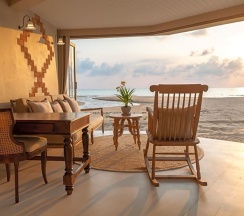 Вилла Pool Beachfront с 2 комнатами в Devasom Khao Lak Beach Resort & Villas