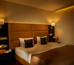 Улучшенный Комфорт (Double/Twin) в Премьер Отель