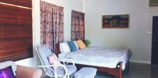Фанг: Отель Gumbie House