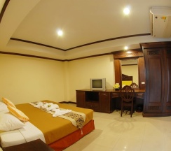 Люкс с балконом в Golden Villa