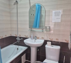 Трехместный стандарт с балконом в Алиса