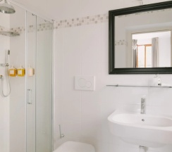 Номер Семейный в Отель IH Hotels Venezia Salute Palace