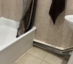 Номер эконом семейный с балконом в Almaz-hostel