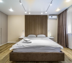 Люкс №11 с террасой в Портал Апартментс