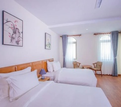 Двухместный номер Standard с красивым видом из окна 2 отдельные кровати в Sea Breeze Hotel & Villa