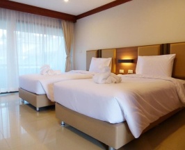 Двухместный номер Deluxe с балконом 2 отдельные кровати в The Impress Nan Hotel