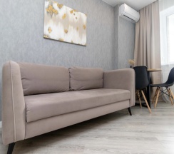 Апартаменты с балконом в Apart Hotel24