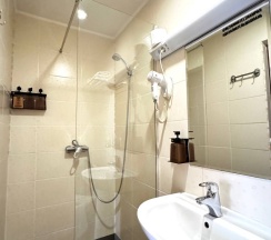 Семейный комфорт 203 в Дизайн-отель