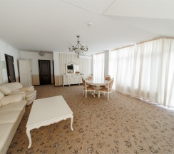 Номер "Люкс" в Борвиха