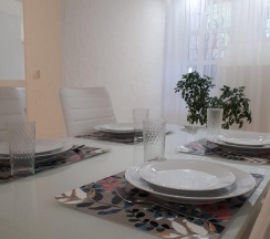 Комната комфорт с 2 двуспальными кроватями в Президент