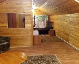 Двухместный номер Deluxe с балконом и с видом на озеро (двуспальная кровать) в Уют