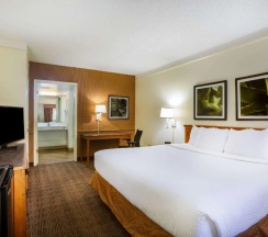 Двухместный номер (двуспальная кровать) в La Quinta Inn by Wyndham Austin Capitol / Downtown